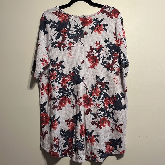 EUC Torrid 3 waffle knit top - Picture 10 of 10